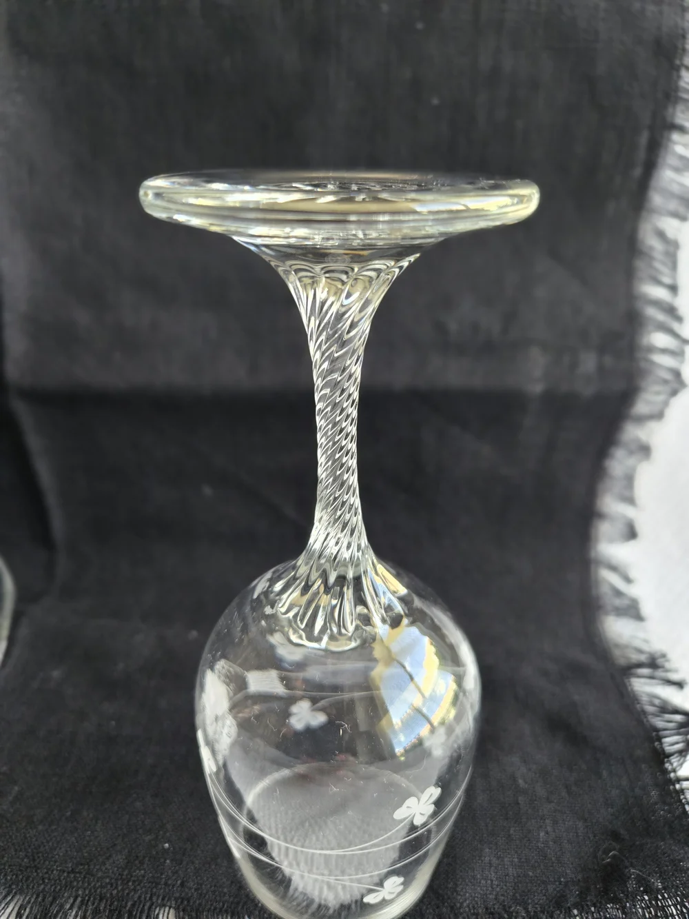 N/A elegant clear